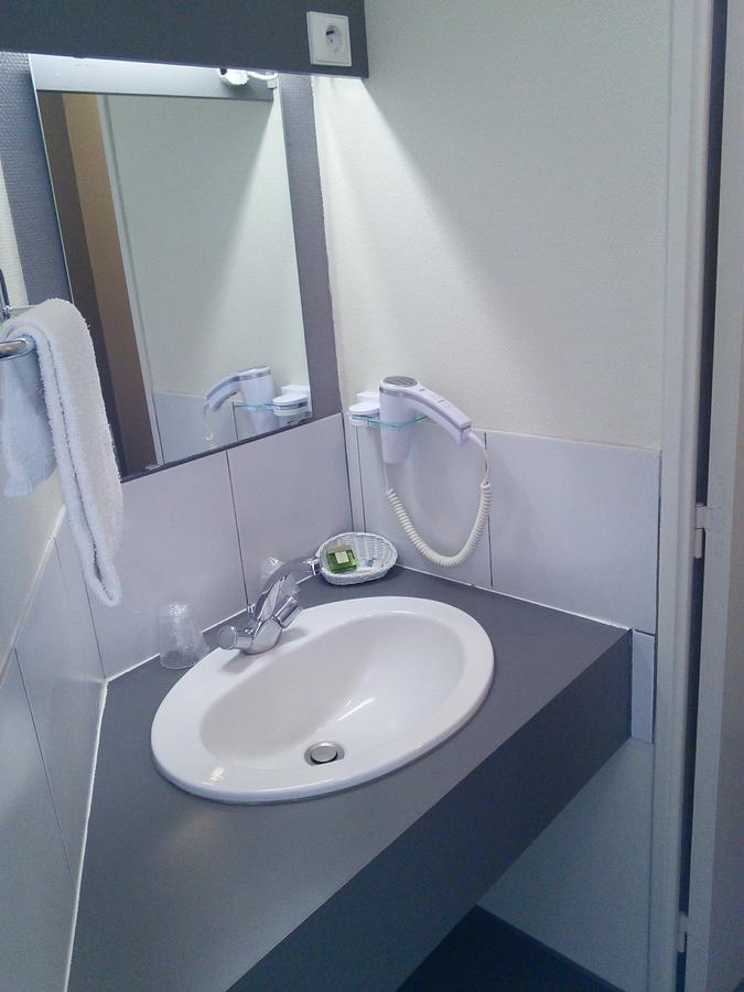 Hotel Du Commerce Tronget Εξωτερικό φωτογραφία